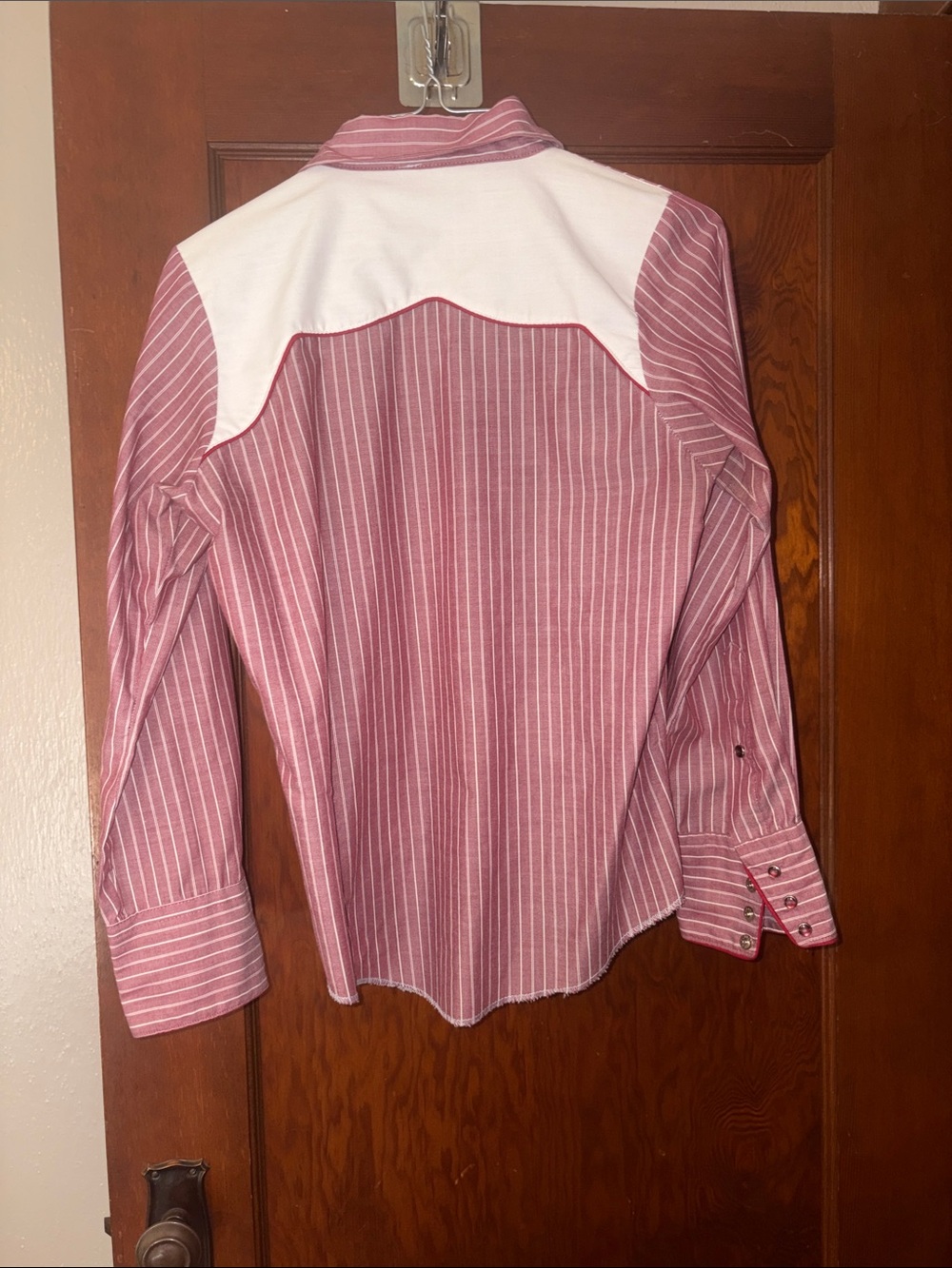 Vintage Western-Style Button Down Shirt in Rose Pink with White Yoke - Picture 2 of 4